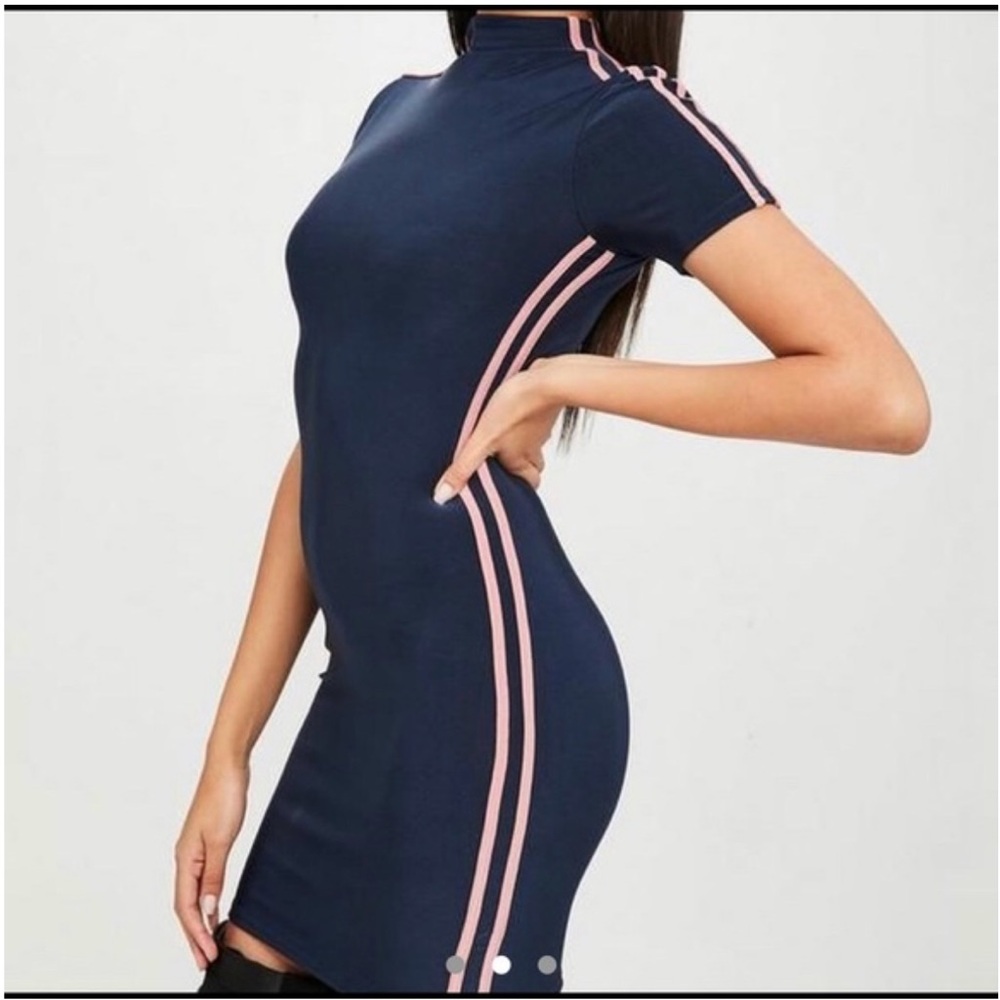 NWT-Carli Bybel x Missguided Navy Blue & Pink Stripe Size 8 BODYCON dress